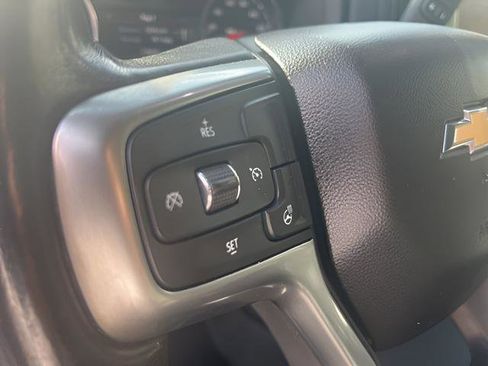 Used 2019 Chevrolet Silverado 1500 LT w/ Texas Edition image 17