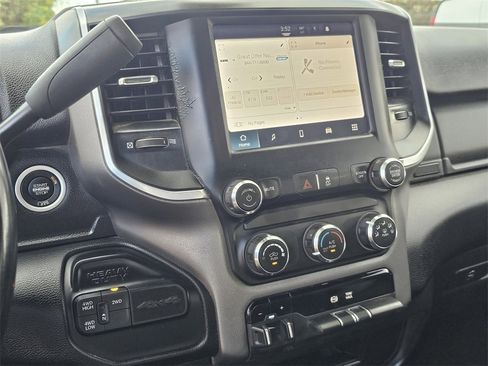 Used 2024 RAM 2500 Big Horn image 9