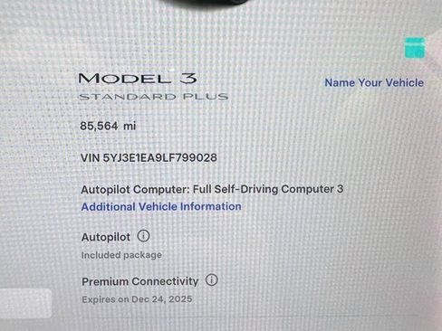 Used 2020 Tesla Model 3 Standard Range Plus image 6