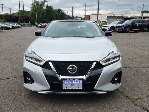 Used 2020 Nissan Maxima Platinum w/ Sport Mat Group image 2