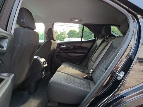 Used 2023 Chevrolet Equinox LT AWD/4WD image 10