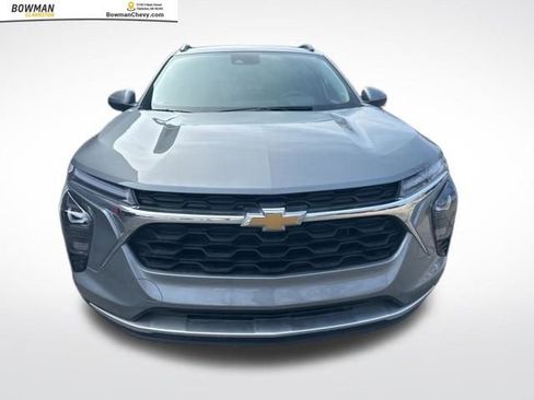 Used 2024 Chevrolet Trax LT image 9