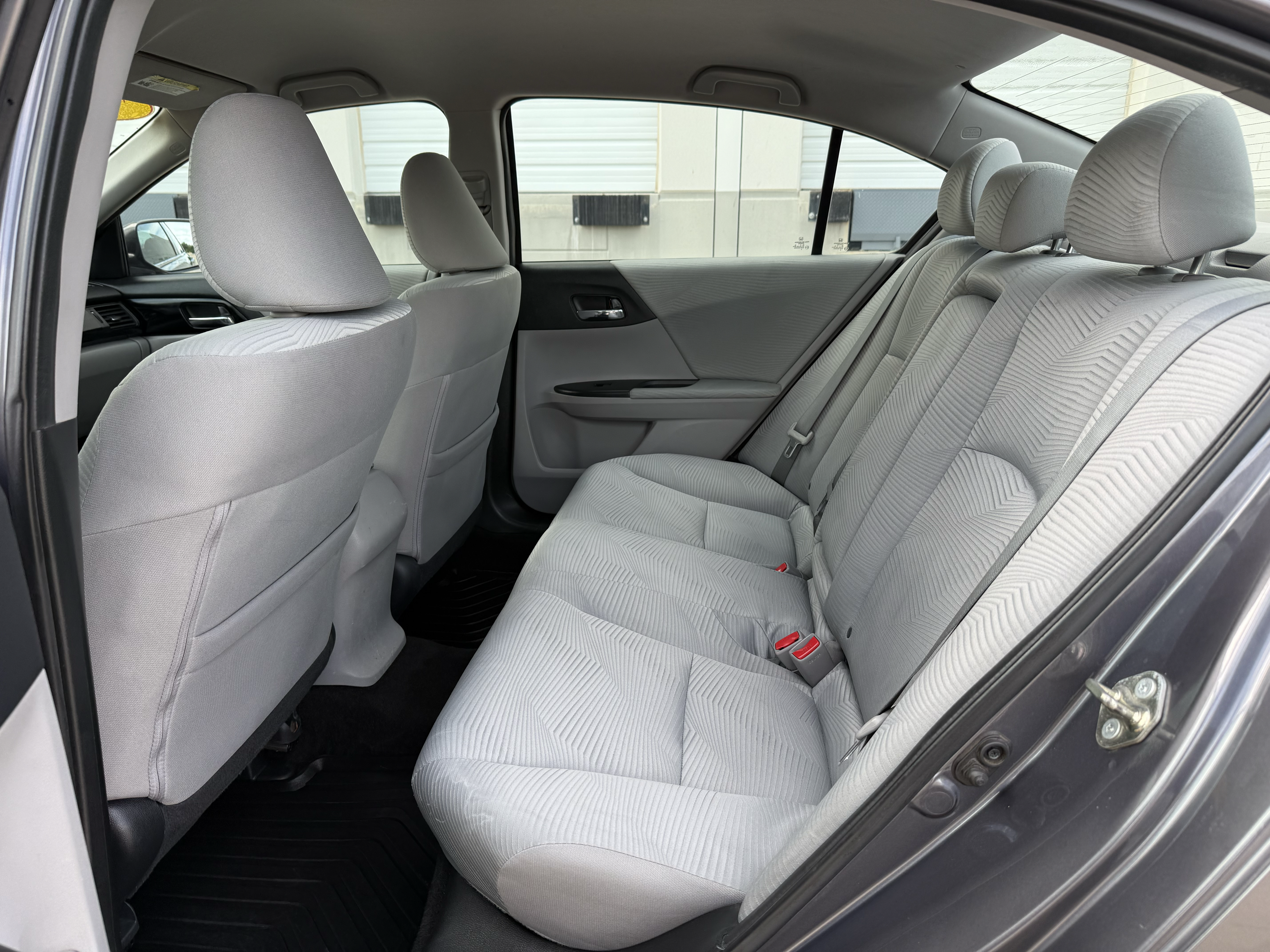 Used 2016 Honda Accord LX image 23