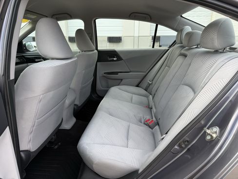 Used 2016 Honda Accord LX image 23