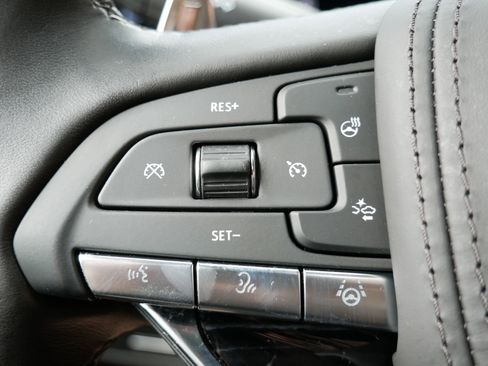 Used 2023 Cadillac Escalade V w/ LPO, ONYX Package AWD/4WD image 23