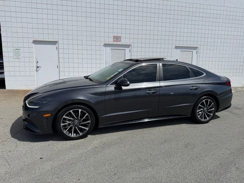 Used 2020 Hyundai Sonata Limited FWD image 3