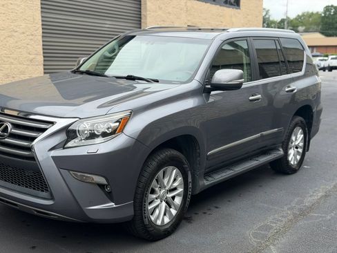 Used 2016 Lexus GX 460 w/ Premium Package AWD/4WD image 42
