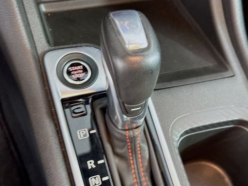 Used 2024 Nissan Sentra SR FWD image 24