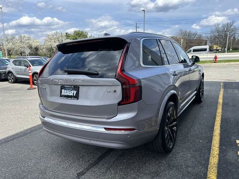 New 2026 Volvo XC90 B6 Plus w/ Protection Package Premier image 8