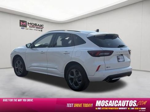 Used 2024 Ford Escape ST-Line w/ Tech Pack #1 AWD/4WD image 5
