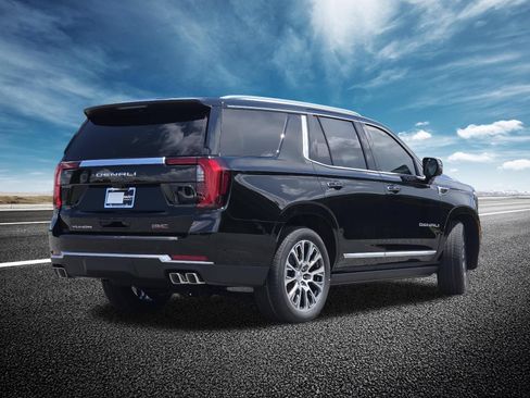 New 2026 GMC Yukon Denali w/ Denali Reserve Package AWD/4WD image 21