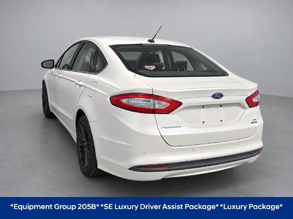 Used 2013 Ford Fusion SE FWD image 5
