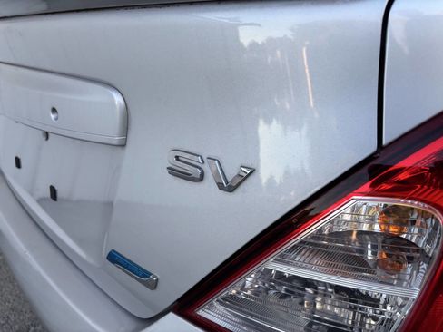 Used 2013 Nissan Versa SV image 9