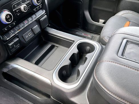 Used 2021 GMC Sierra 1500 AT4 AWD/4WD image 17