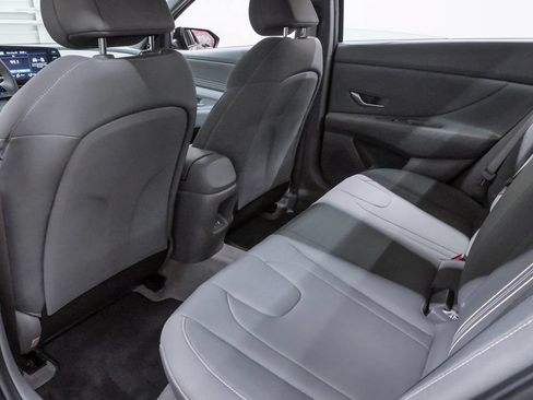 Certified 2026 Hyundai Elantra Sport FWD image 10