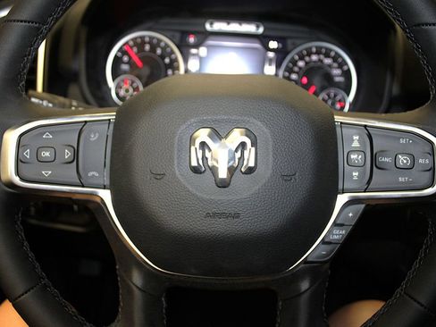 New 2026 RAM 2500 Big Horn AWD/4WD image 11