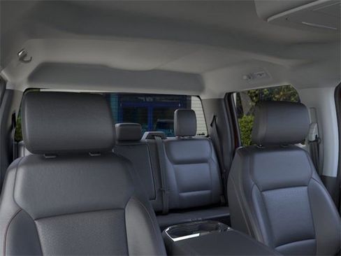 New 2025 Ford F250 Lariat w/ Black Appearance Package image 22