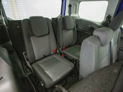 Used 2017 Ford Transit Connect XL image 27