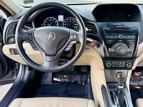 Used 2014 Acura ILX w/ Technology Package image 9