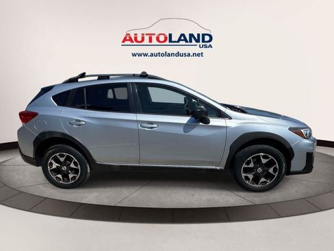 Used 2018 Subaru Crosstrek 2.0i AWD/4WD image 3