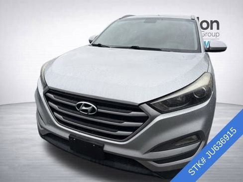 Used 2018 Hyundai Tucson SEL FWD image 2