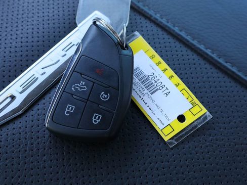 Used 2024 GMC Sierra 2500 Denali w/ Denali Reserve Package image 34