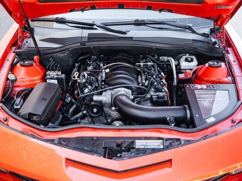 Used 2010 Chevrolet Camaro SS w/ RS Package image 22