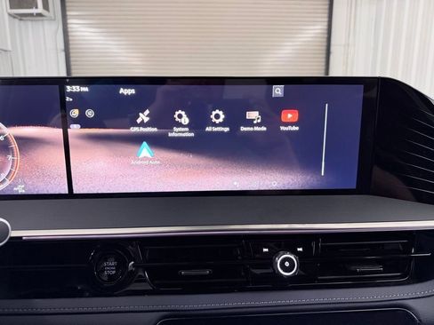 New 2026 INFINITI QX80 4WD image 22