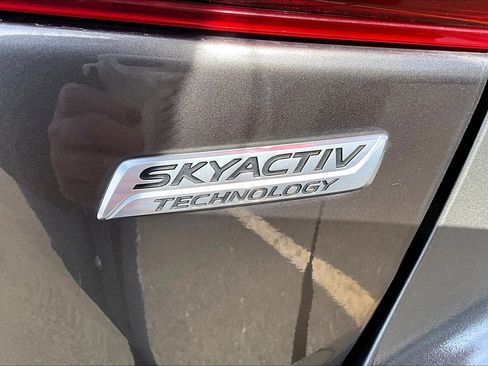 Used 2017 MAZDA MAZDA3 Touring w/ Popular Equipment Package image 26