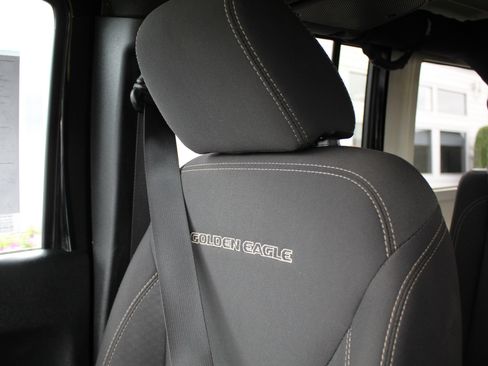 Used 2018 Jeep Wrangler Unlimited Sport w/ Power Convenience Group AWD/4WD image 37