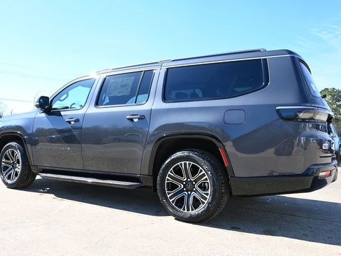 New 2026 Jeep Grand Wagoneer L w/ HD Trailer Tow Package image 2