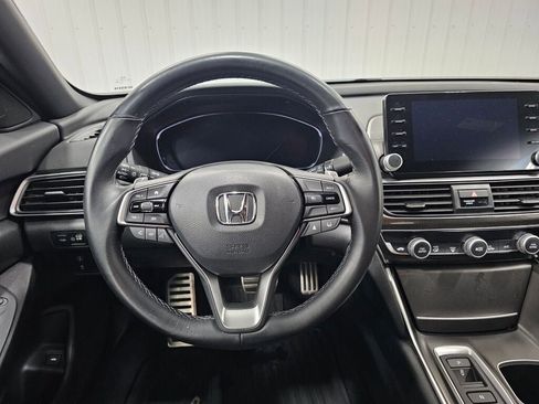 Used 2022 Honda Accord Sport image 10