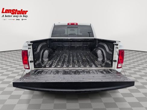 Used 2019 RAM 1500 Big Horn AWD/4WD image 13