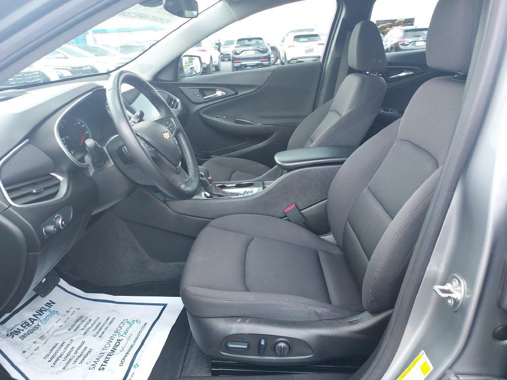 Used 2024 Chevrolet Malibu RS FWD image 15