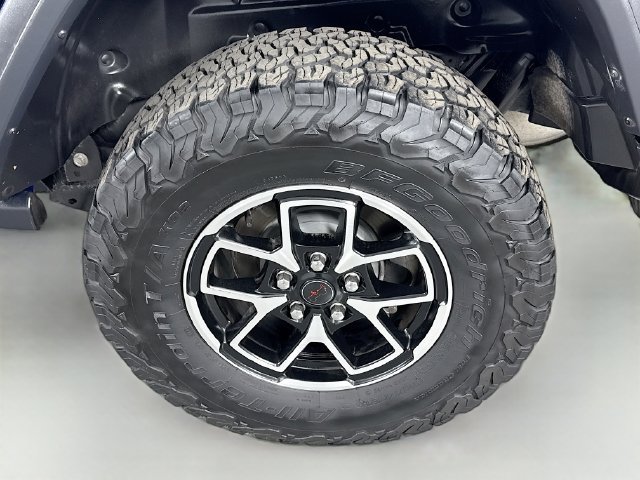 Used 2024 Jeep Wrangler Unlimited Rubicon w/ Technology Group AWD/4WD image 30