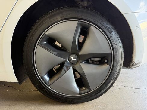 Used 2019 Tesla Model 3 Long Range image 30