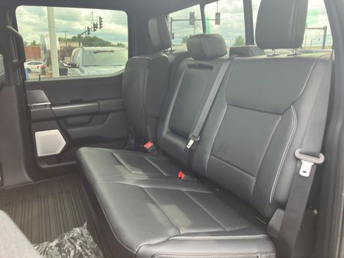 Used 2025 Ford F150 Lariat w/ Equipment Group 502A High AWD/4WD image 36