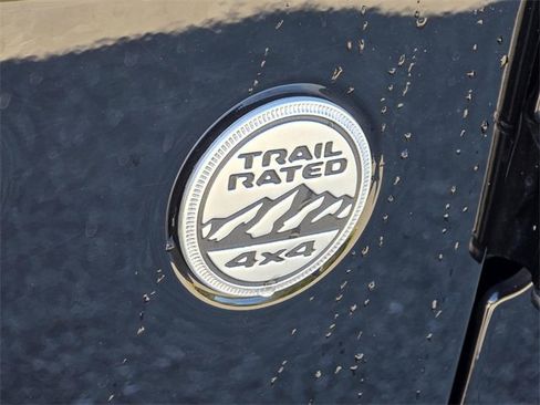 Used 2020 Jeep Gladiator Overland image 33