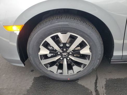 New 2026 Honda Odyssey EX-L image 17