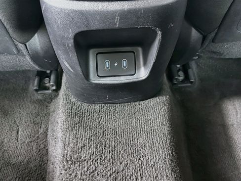 Used 2025 Hyundai Elantra SEL FWD image 29