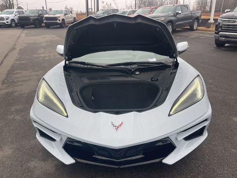 Used 2021 Chevrolet Corvette Stingray Preferred Cpe w/ Chrome Exterior Badge Package RWD image 33