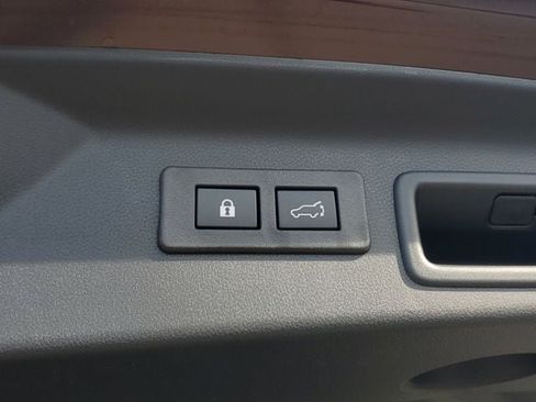 Used 2026 Subaru Forester Limited AWD/4WD image 11