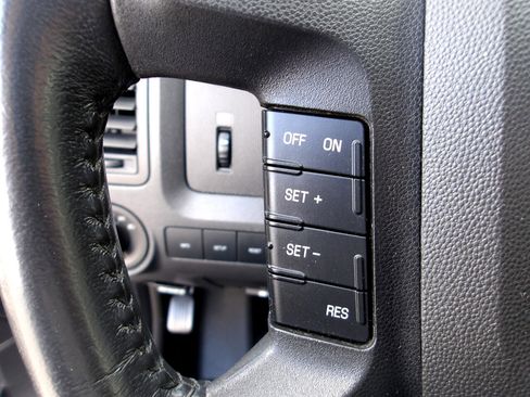 Used 2012 Ford Escape XLT image 16