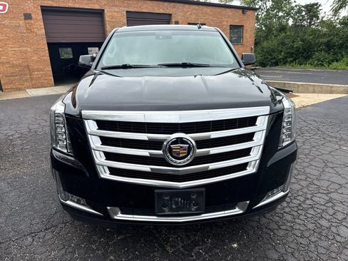 Used 2015 Cadillac Escalade ESV Luxury AWD/4WD image 9