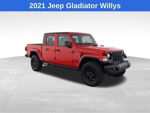 Used 2021 Jeep Gladiator Willys image 2