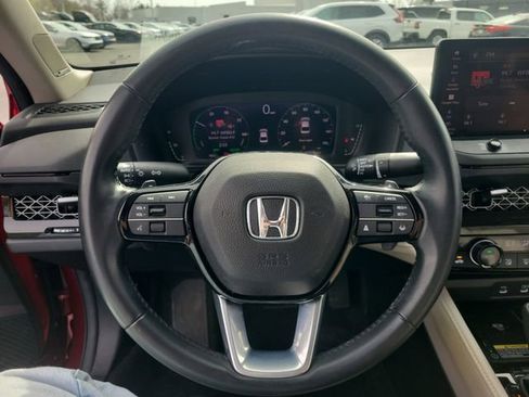 Used 2024 Honda Accord Touring image 31