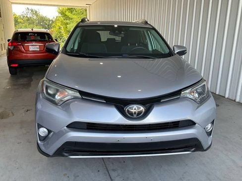 Used 2018 Toyota RAV4 XLE AWD/4WD image 24