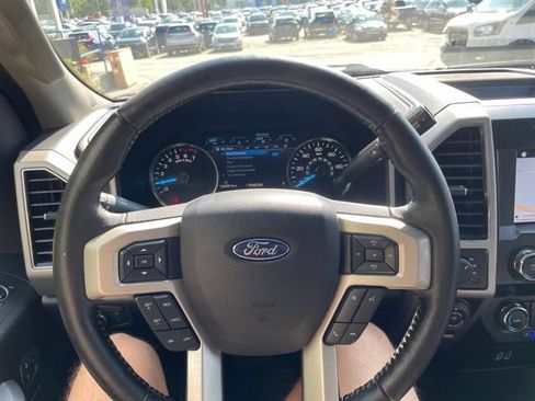 Used 2019 Ford F150 Lariat w/ Trailer Tow Package AWD/4WD image 19