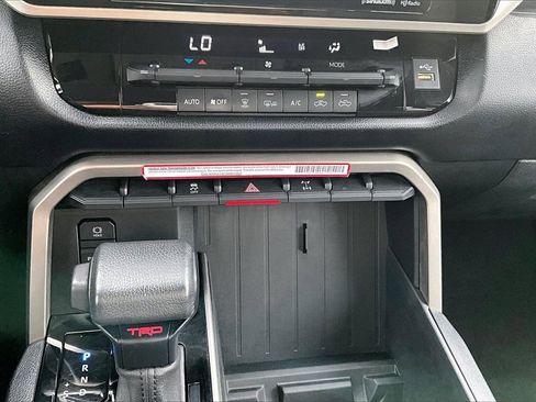 Used 2022 Toyota Tundra SR5 image 11