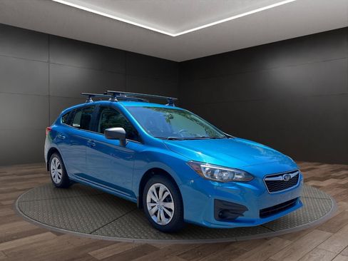 Used 2018 Subaru Impreza 2.0i AWD/4WD image 2